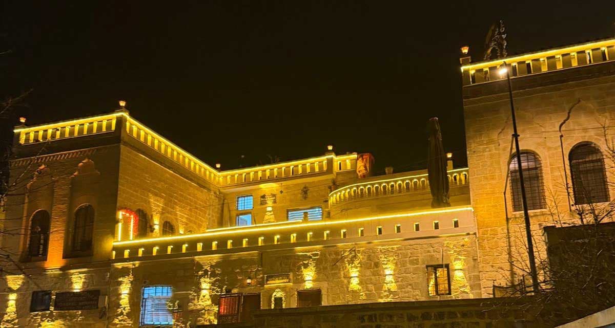 MİDYAT BEYAZ KONAK YÖRESEL SERPME KAHVALTI KAFE RESTORAN&TARİHİ KONAK photo 1