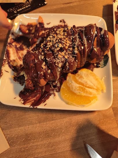 CocoWalk Cafe & Nargile