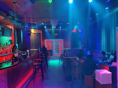 Skylit Lounge