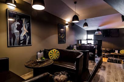 Takk, Bar & Lounge