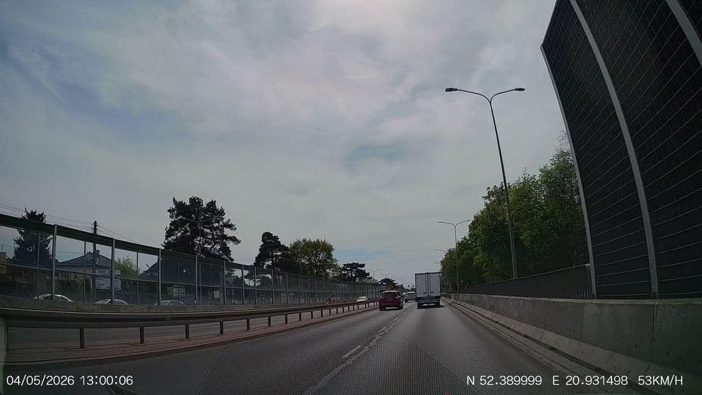 Street view near Pizzeria Papay