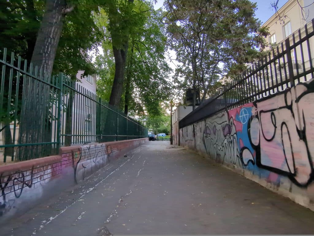 Street view near Mezza Lounge & Bar