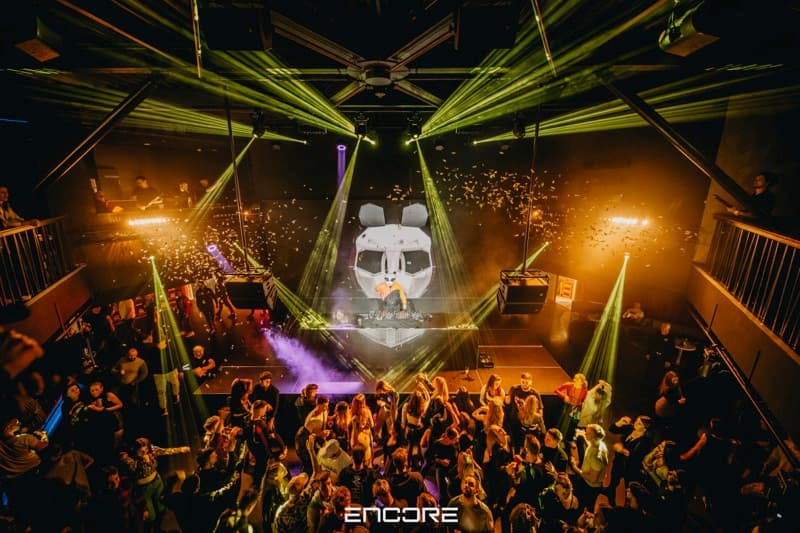 ENCORE the club photo 5