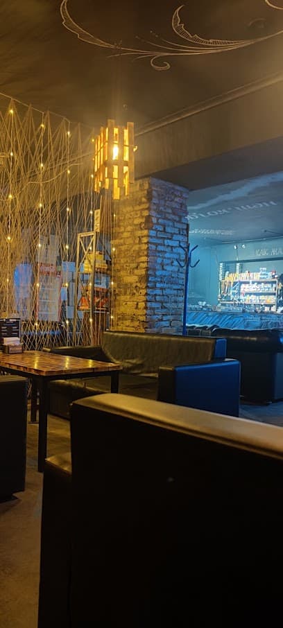 TOOMAN smoke & lounge