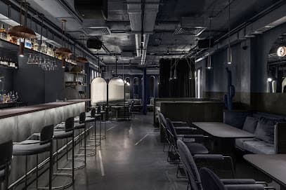 Zmist bar photo 2
