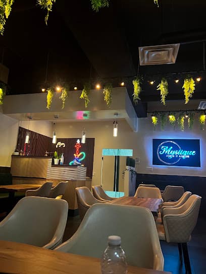 Mystique - Resto & Lounge photo 2