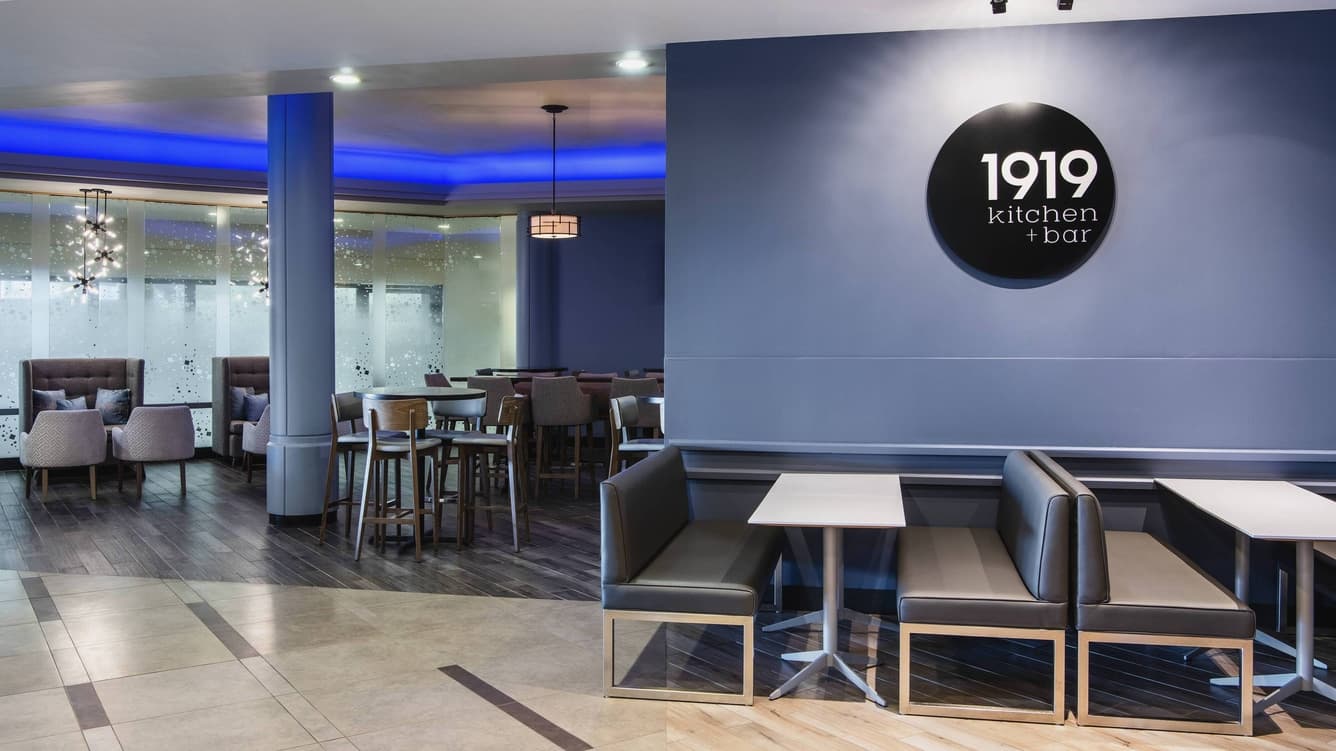 Omega Lounge photo 4
