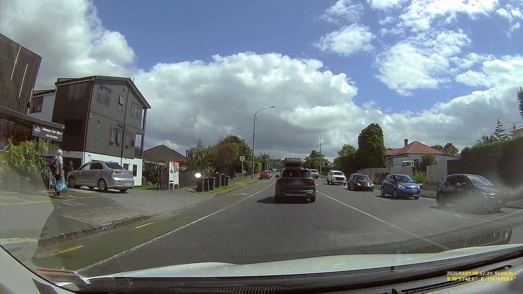 Street view near Sesshnz