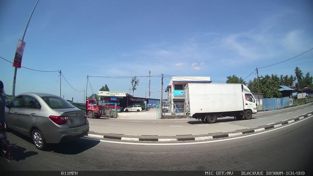 Street view near LepakXShisha