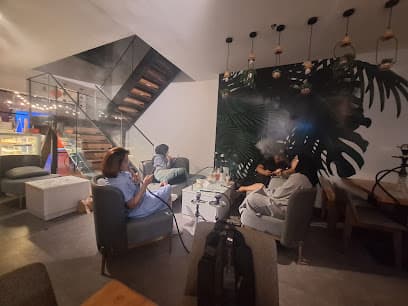 Highbizcuzz - Cafe photo 1