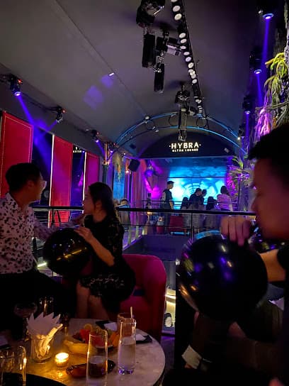 HYBRA Ultra Lounge