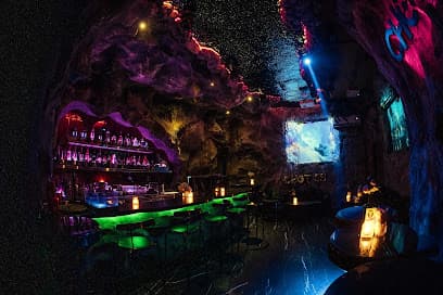 CHỐT BALCONY ( Cocktails & Shisha )