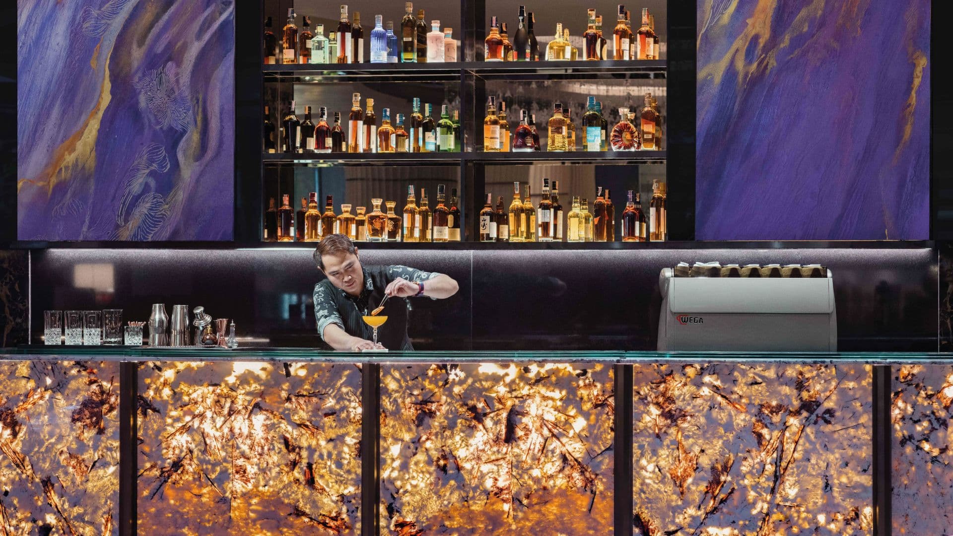 Balcony Lounge and Humidor Cigar Bar photo 4