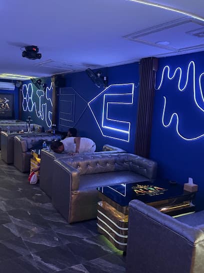 Delux Paan Parlor And Aura lounge photo 1