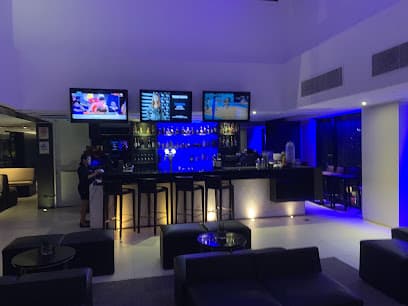 Straight Up Bar at Seda BGC, Taguig photo 1