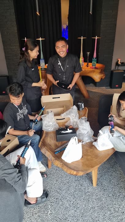​HWS & Darkside Lounge Bar Kuta