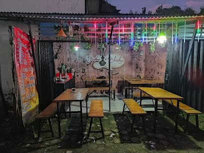 Geisha Shisha cafe & Baso Aci