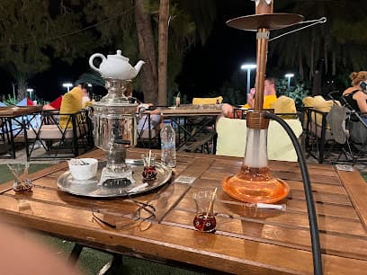 DENİZE KARŞI GARDEN