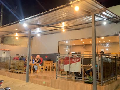 Biritas Lounge e Petiscaria photo 1