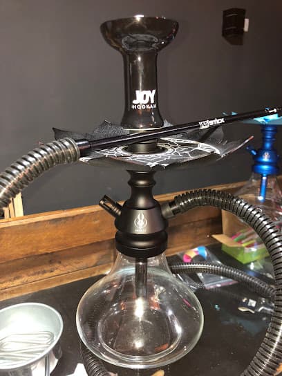 Flip Smoke Lounge & Bar