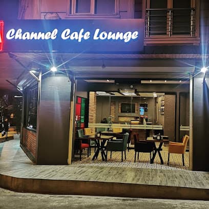 Channel cafe lounge Okey 101 ve nargile de mevcuttur.