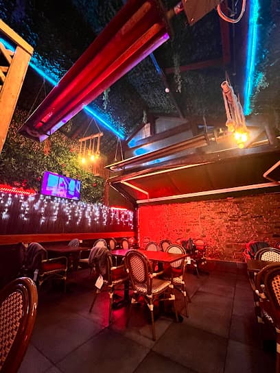 UGARIT CUISINE / SHISHA
