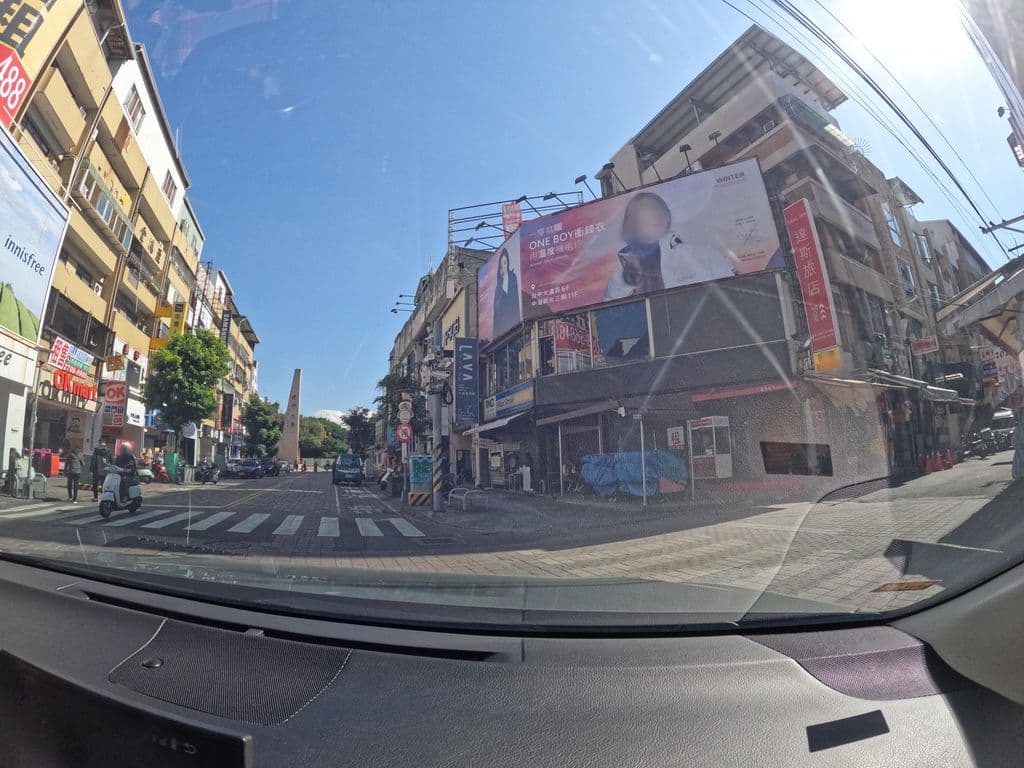 Street view near LAVA Shisha Lounge 水煙 調酒 美食｜台中酒吧｜台中餐酒館｜深夜酒吧｜台中水煙｜Hookah bar｜Shisha bar｜