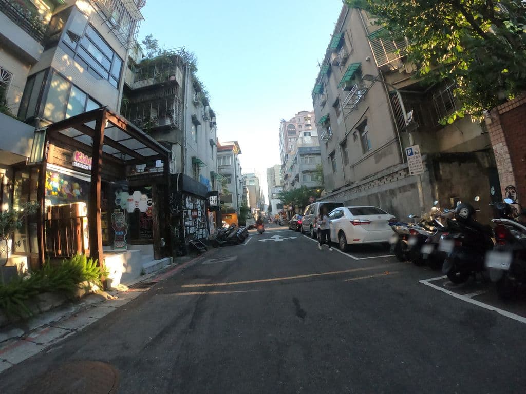 Street view near THE CLASS SHISHA CLUB