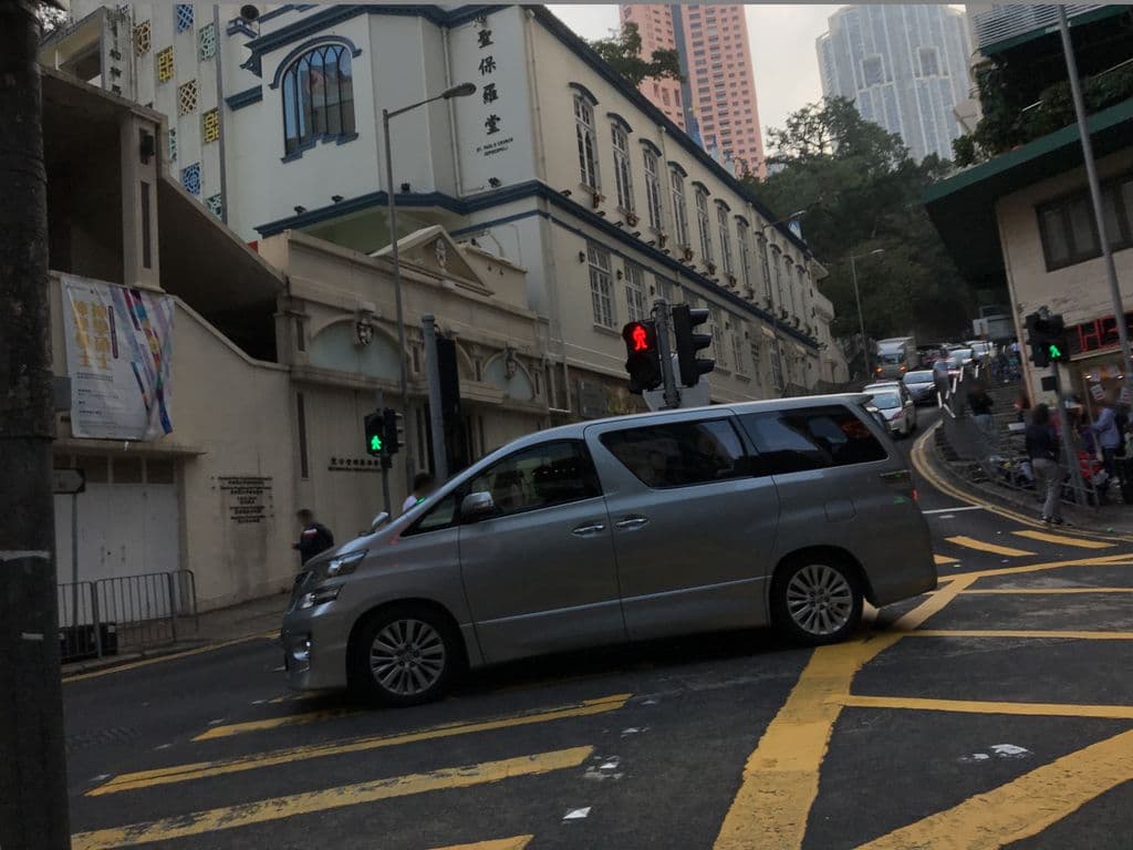 Street view near Yu Dan Don