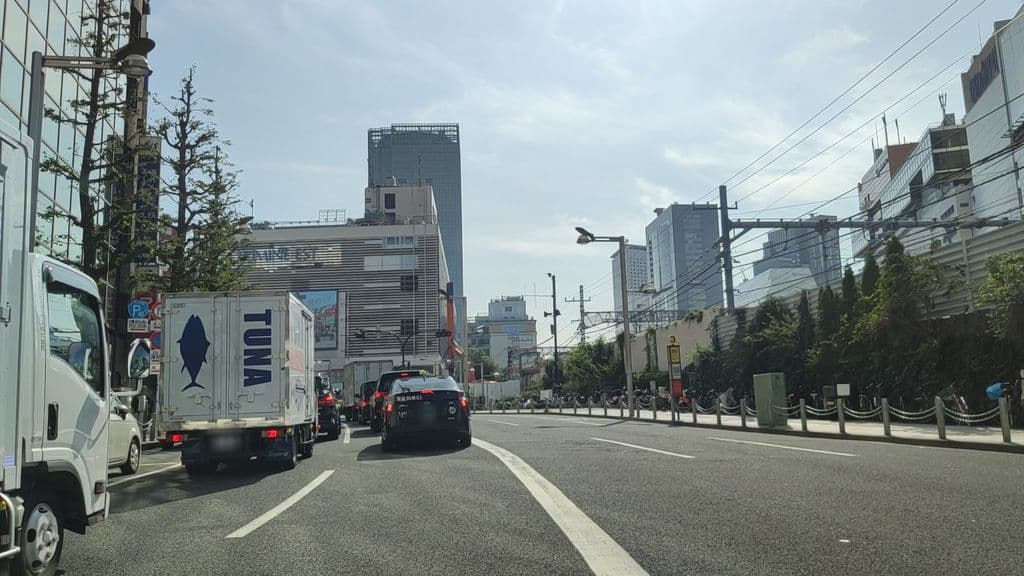 Street view near NORTH VILLAGE 新宿1号店