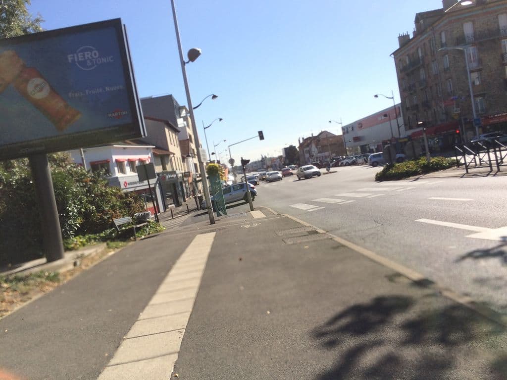 Street view near Le RDV