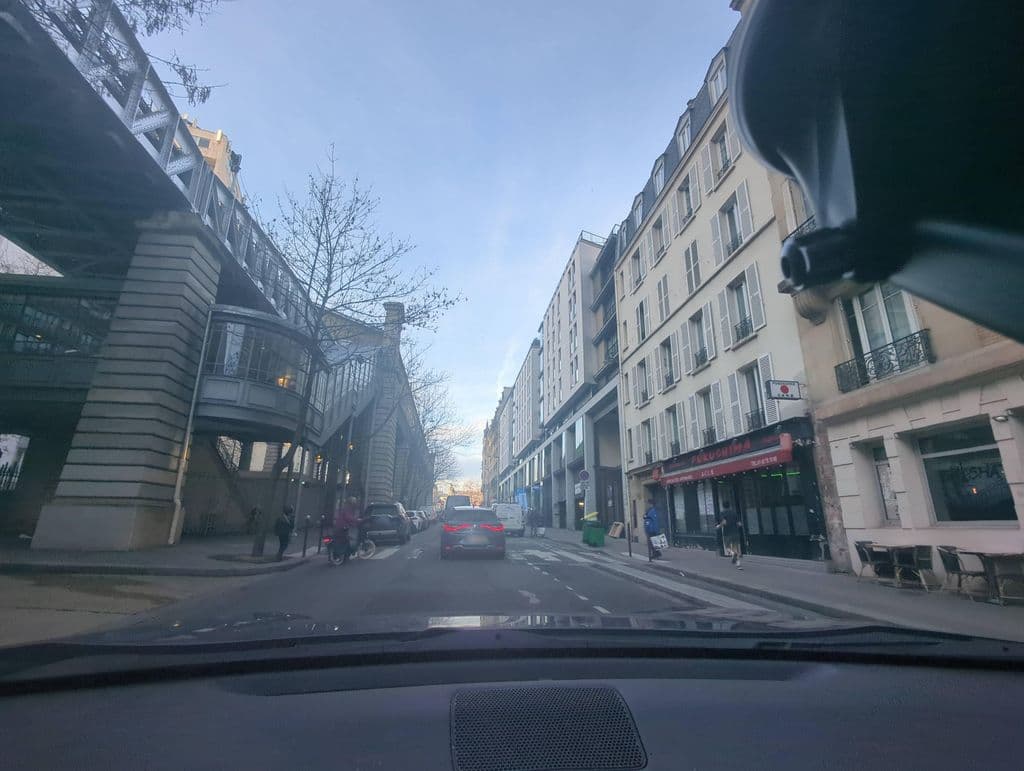 Street view near CHICHA Paris15