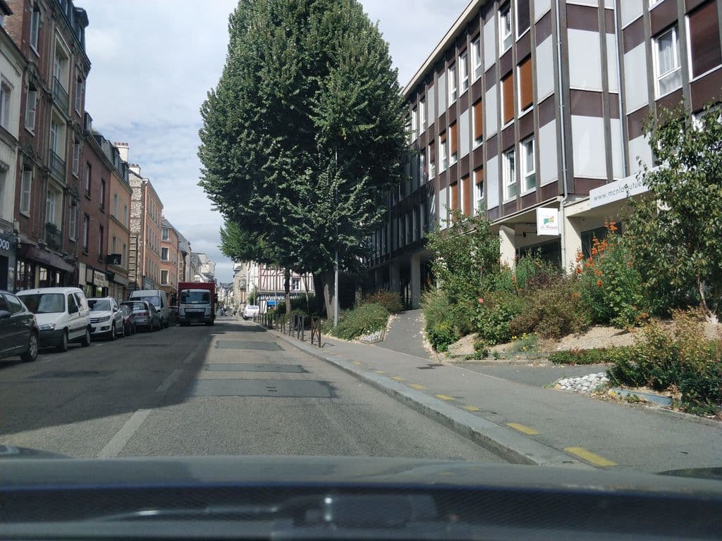Street view near La casbah