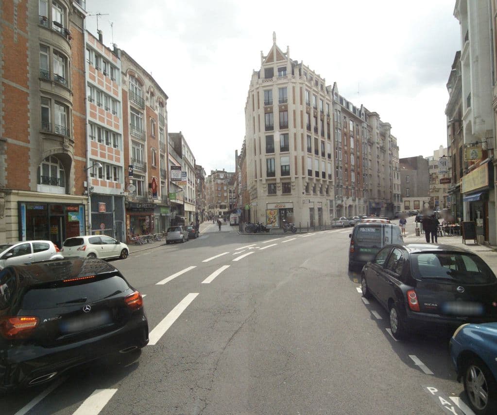Street view near Moka Lounge