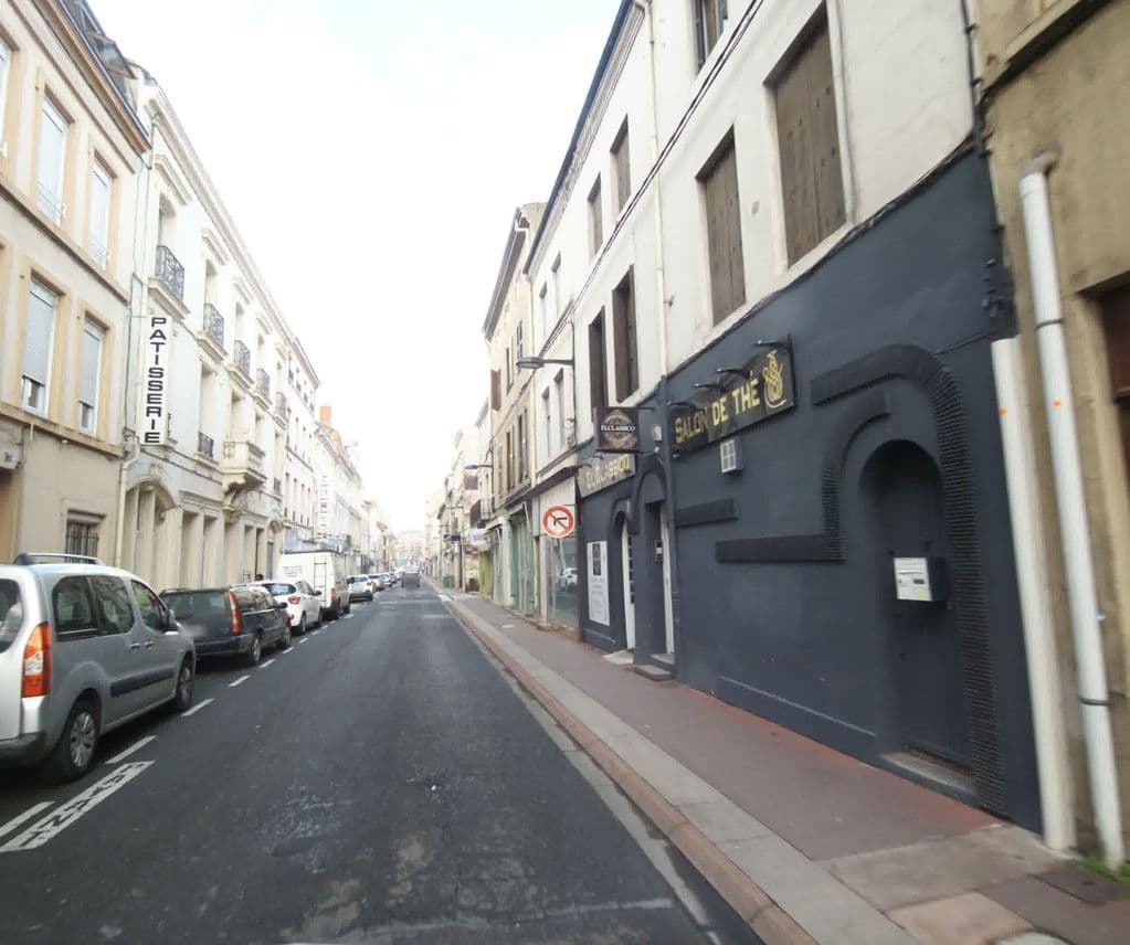 Street view near La chicha botté