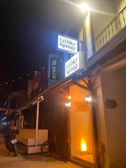 Tarihi Erenler Konagı