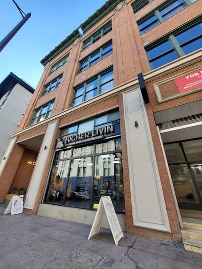 Higher Livin Smoke Shop & Glass Gallery photo 1