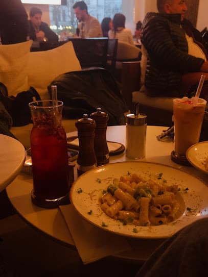 Bagooz - Soulfood & Hookah photo 1