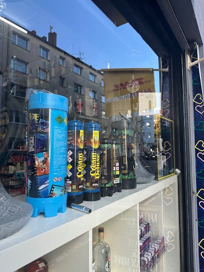 Aimans Kiosk – Vape Shop, Shisha Shop & Headshop | Elfbar, Flerbar, Pods, Liquids, CBD, HHC & Kautabak | Köln Hansaring