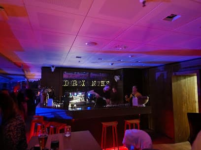 Circle Lounge photo 1