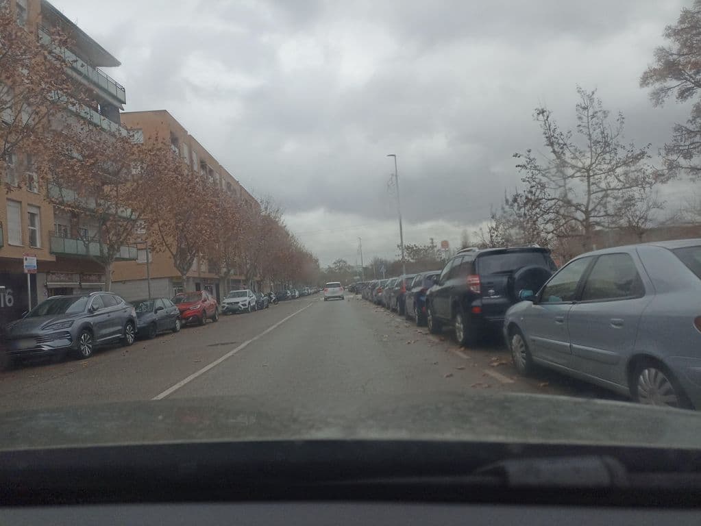 Street view near Lake Hookah