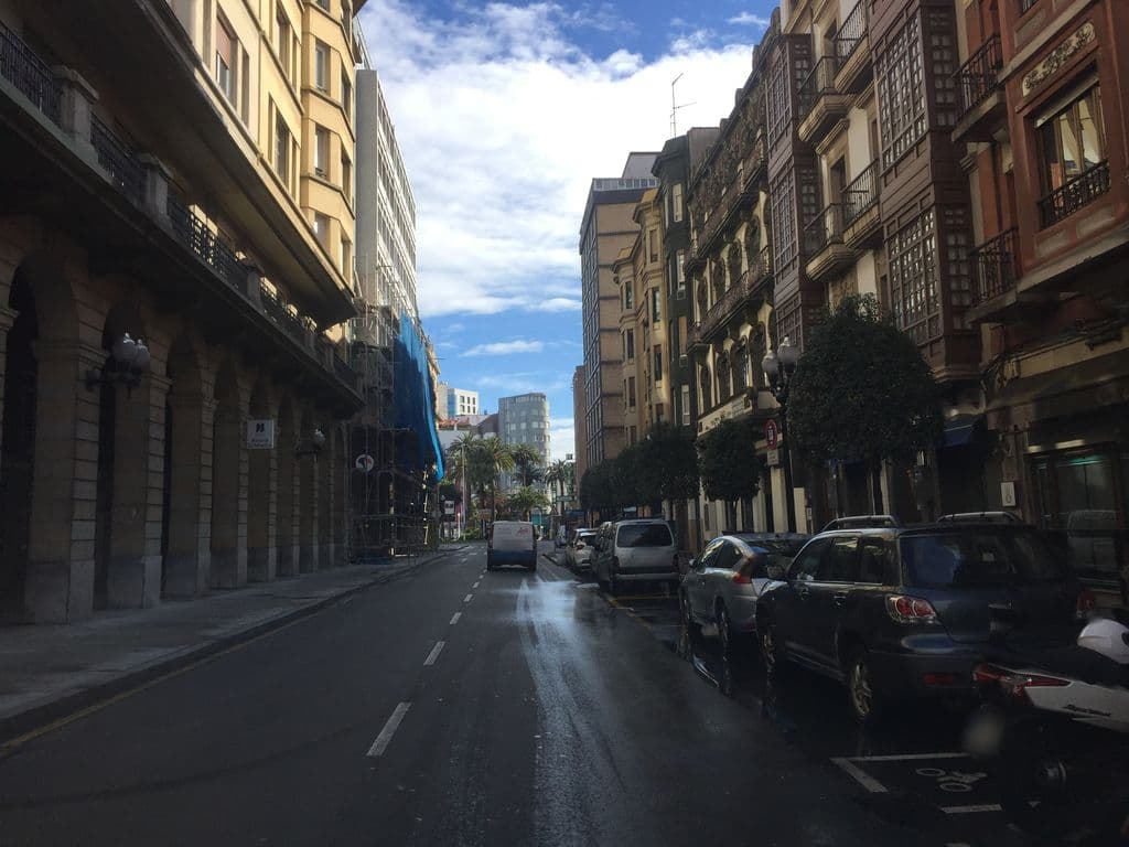 Street view near Shisha Lounge Mandala Gijón