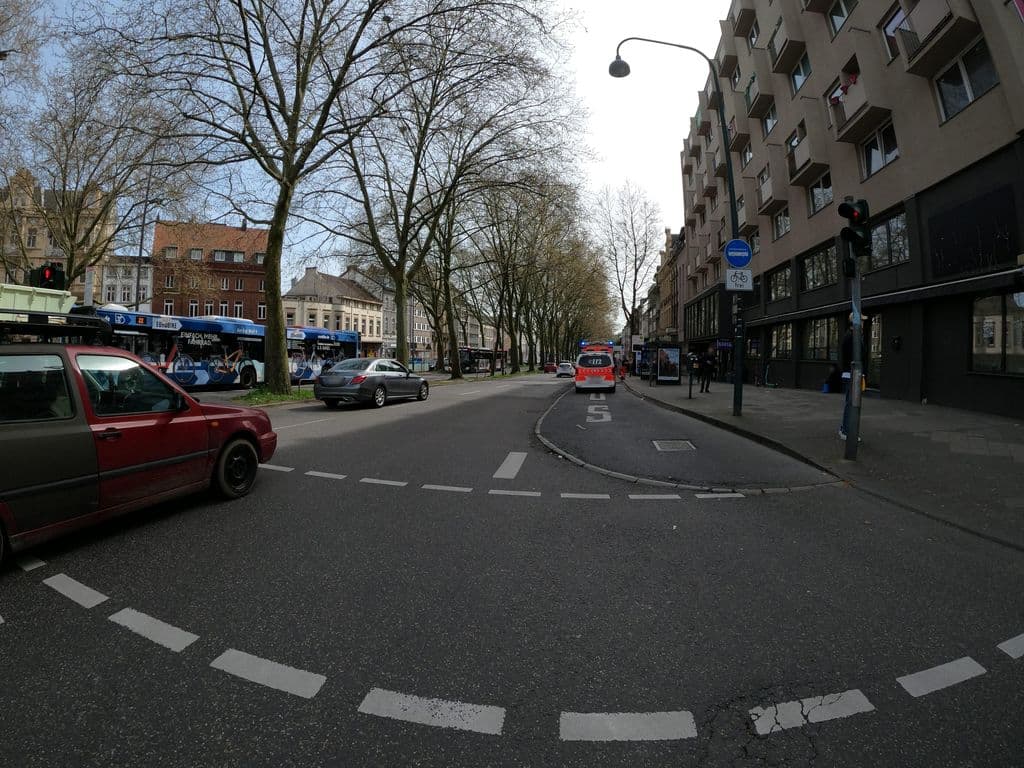 Street view near Hookah