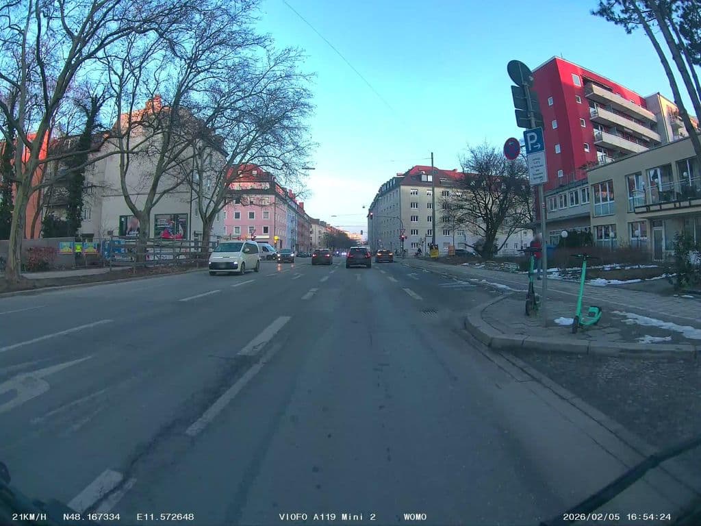 Street view near Ohana Café