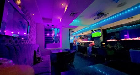 Cavalli lounge photo 1
