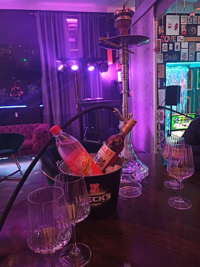 CHECK IN BAR photo 1