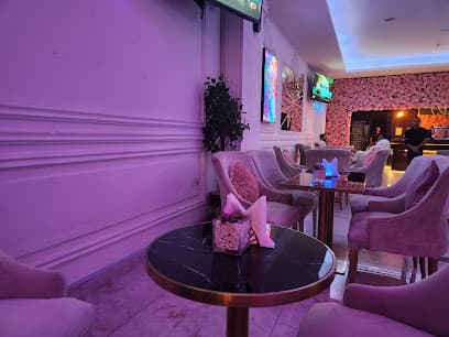 Affari lounge photo 1