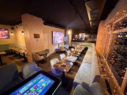 Zaya Hookah Terrace Pizza photo 1