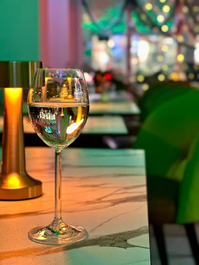 Babylon Shishabar & Restaurant بابيلون شيشة بار و مطعم photo 1