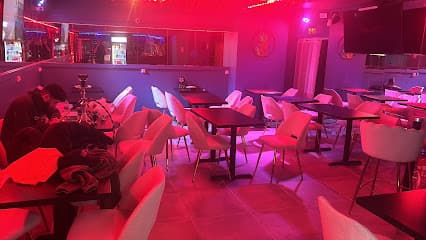 Bar à Chicha Lounge 66